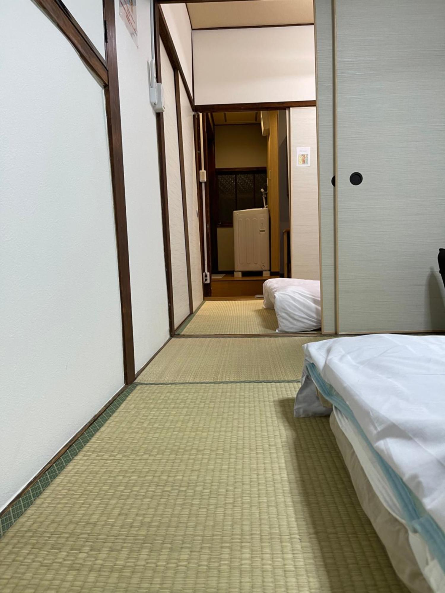 難波心斎橋10Minutes民宿2号室 Osaka Luaran gambar